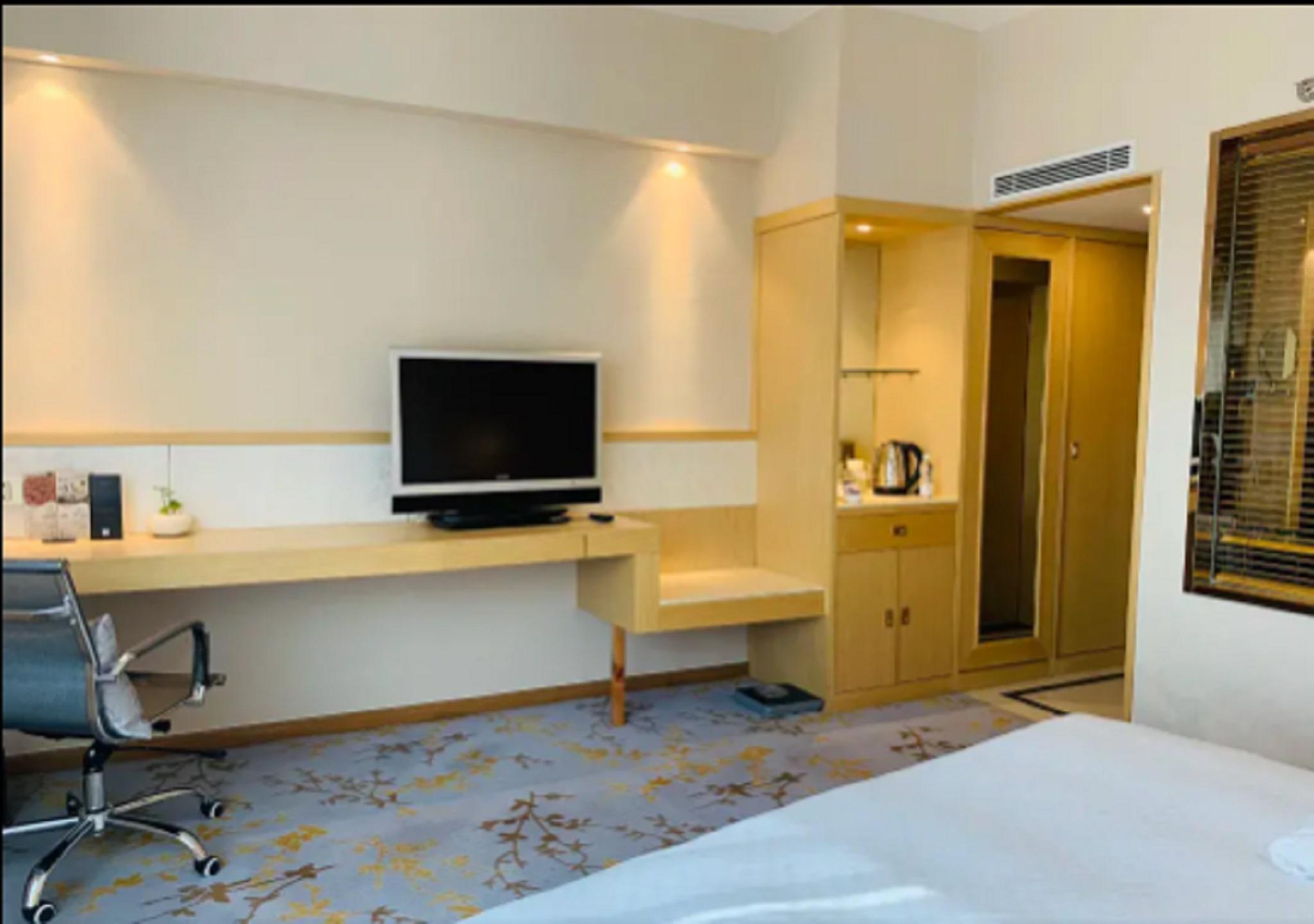 Kunming Jinjiang Hotel Exterior photo